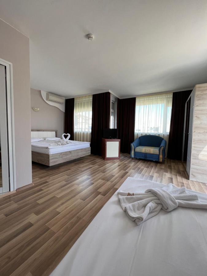 Hotel Incognito Pomorie Luaran gambar